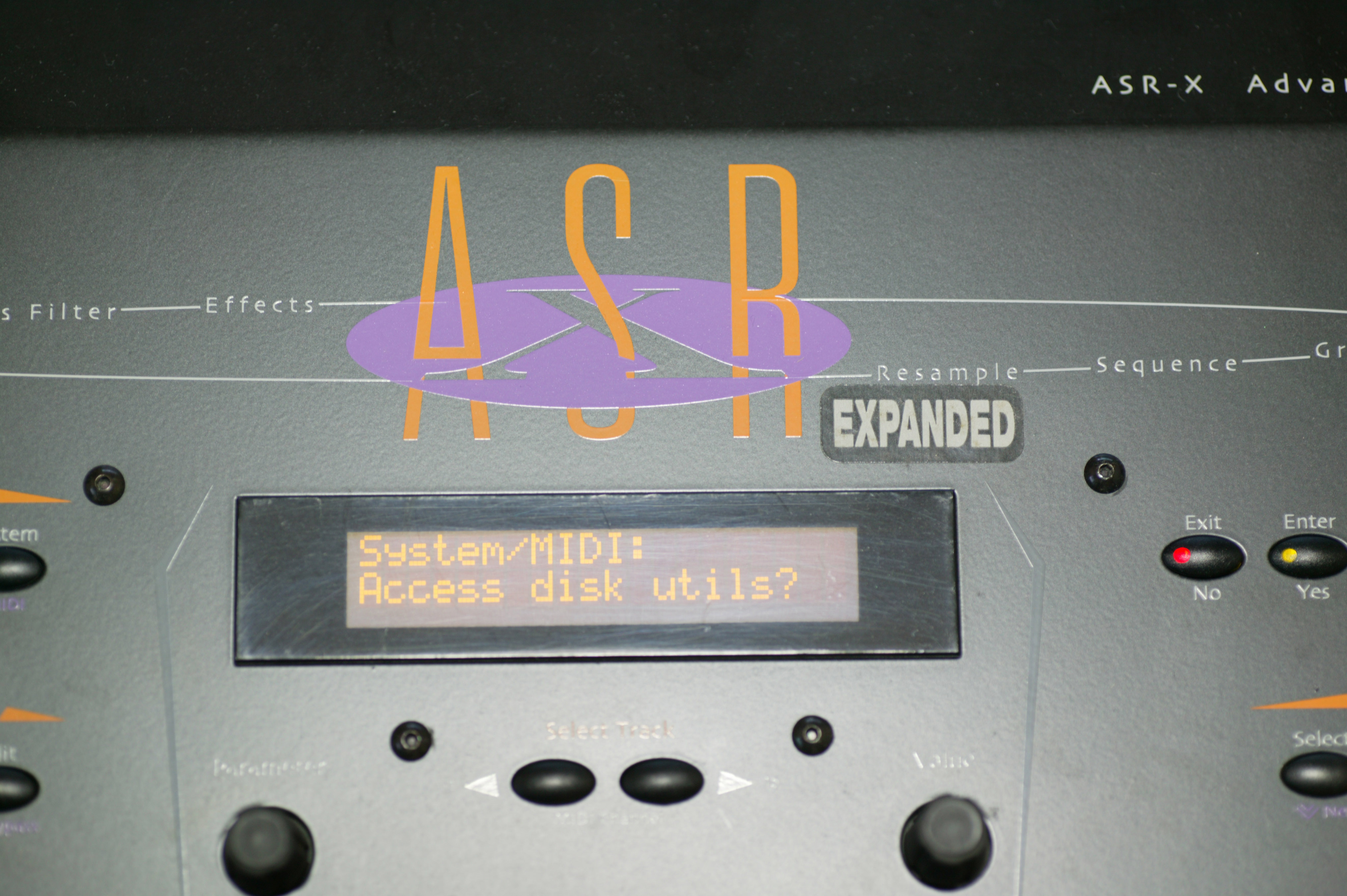 ENSONIQ ASR-XでCF PowerMonster IIを使う | ARTMIX Blog
